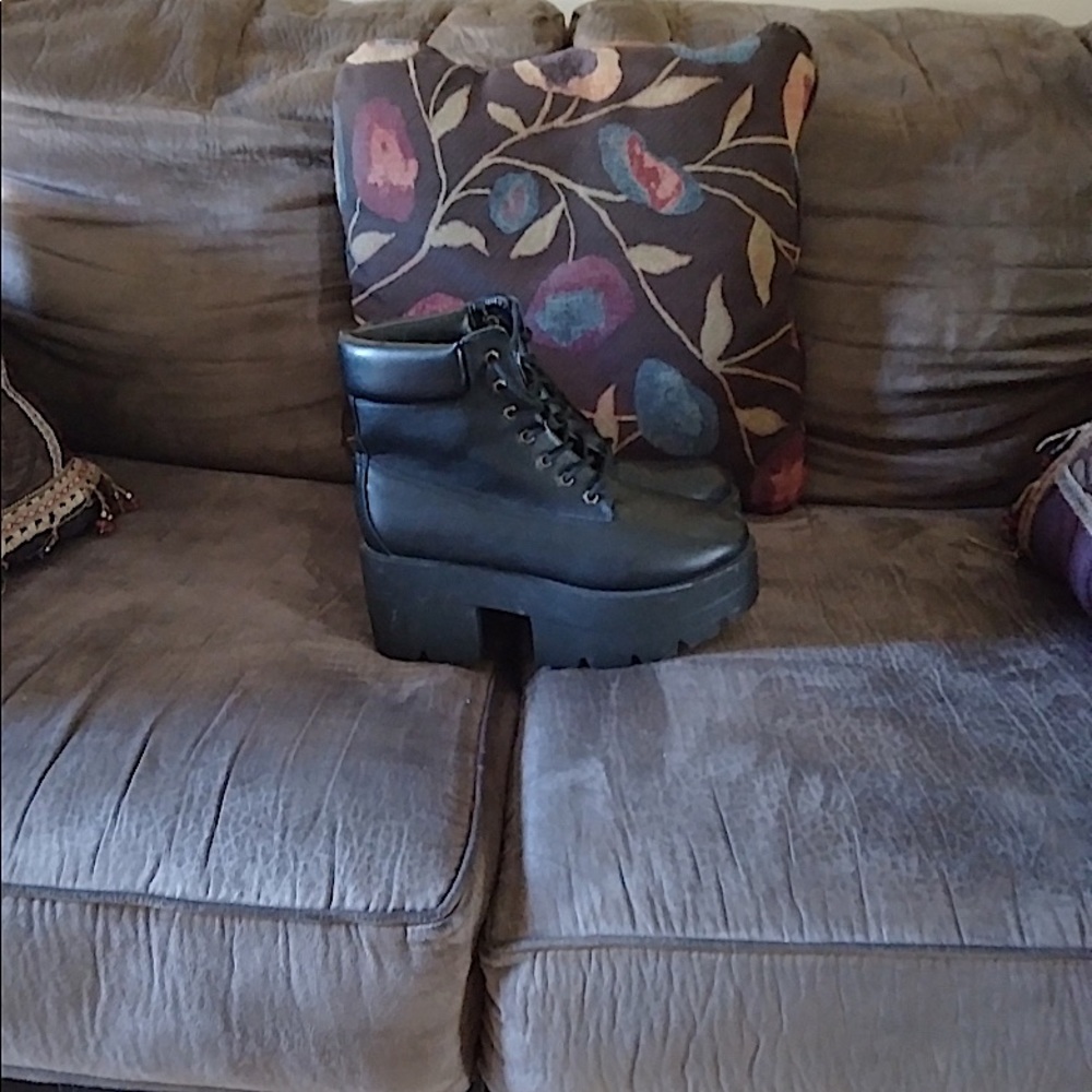 Black Platform Boots